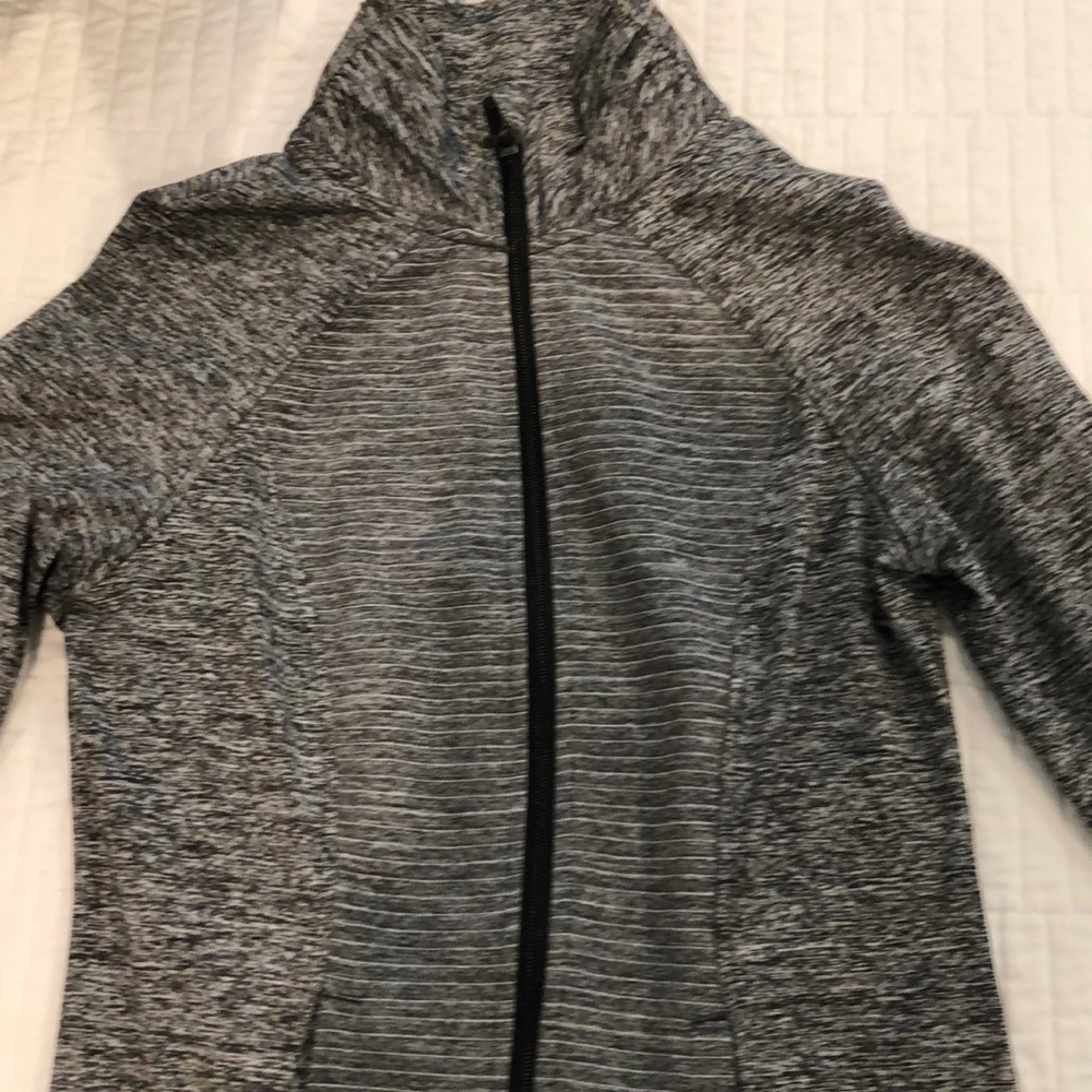 Gray lightweight jacket - Picture 2 of 4